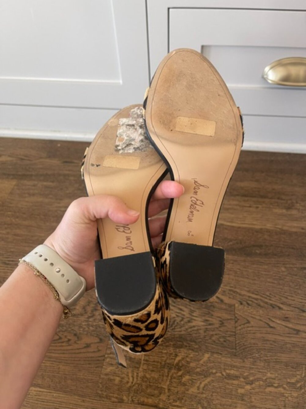 Sam Edelman Odila Leopard Calf Hair Scalloped Ankle Strap Block Heels 8.5 EUC - Picture 4 of 4